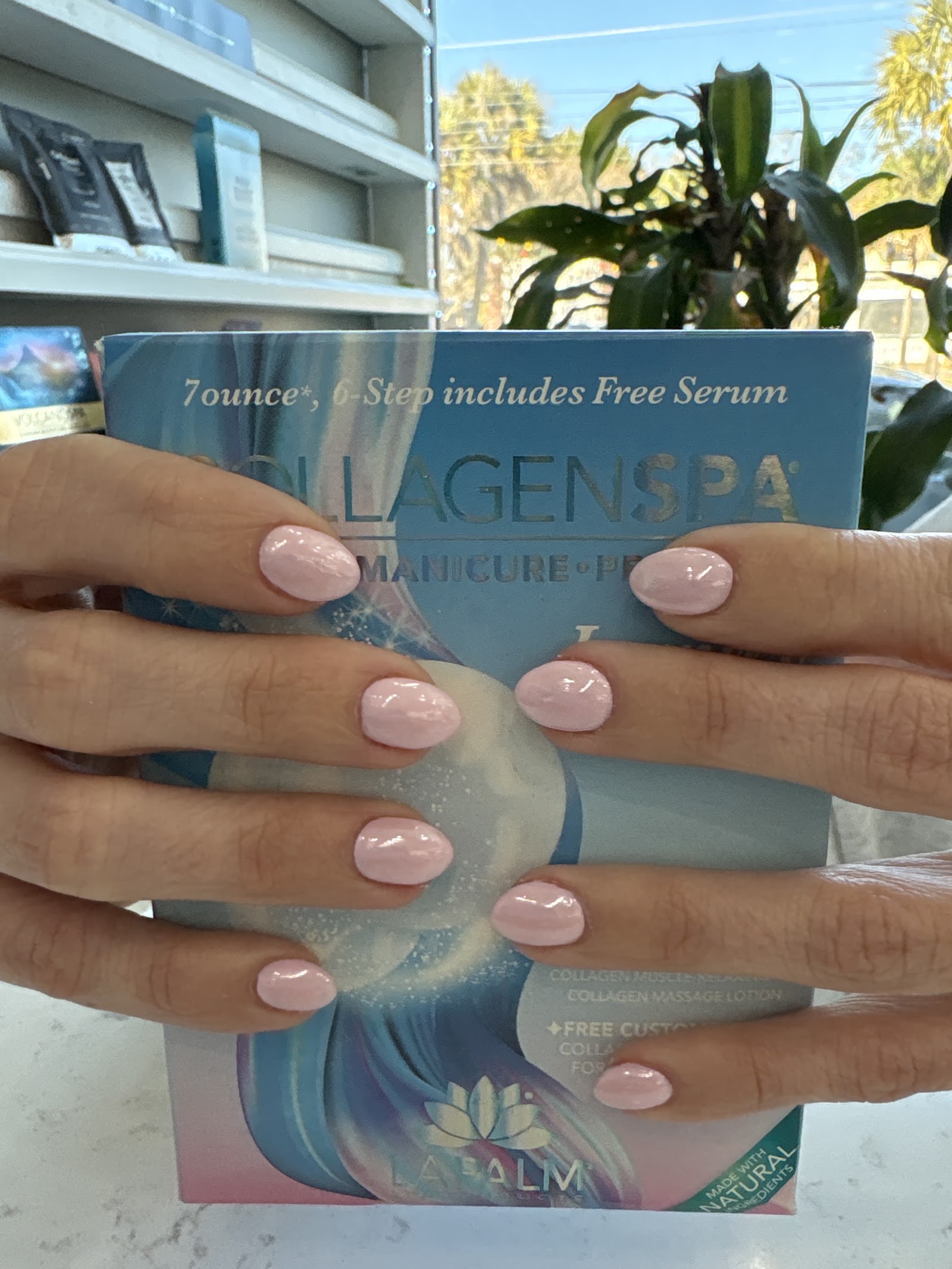 Premium Nails & Spa nail photo 1